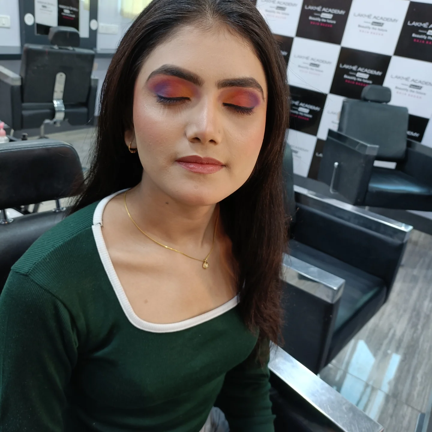 Editorial gradient eye makeup wider — Patna