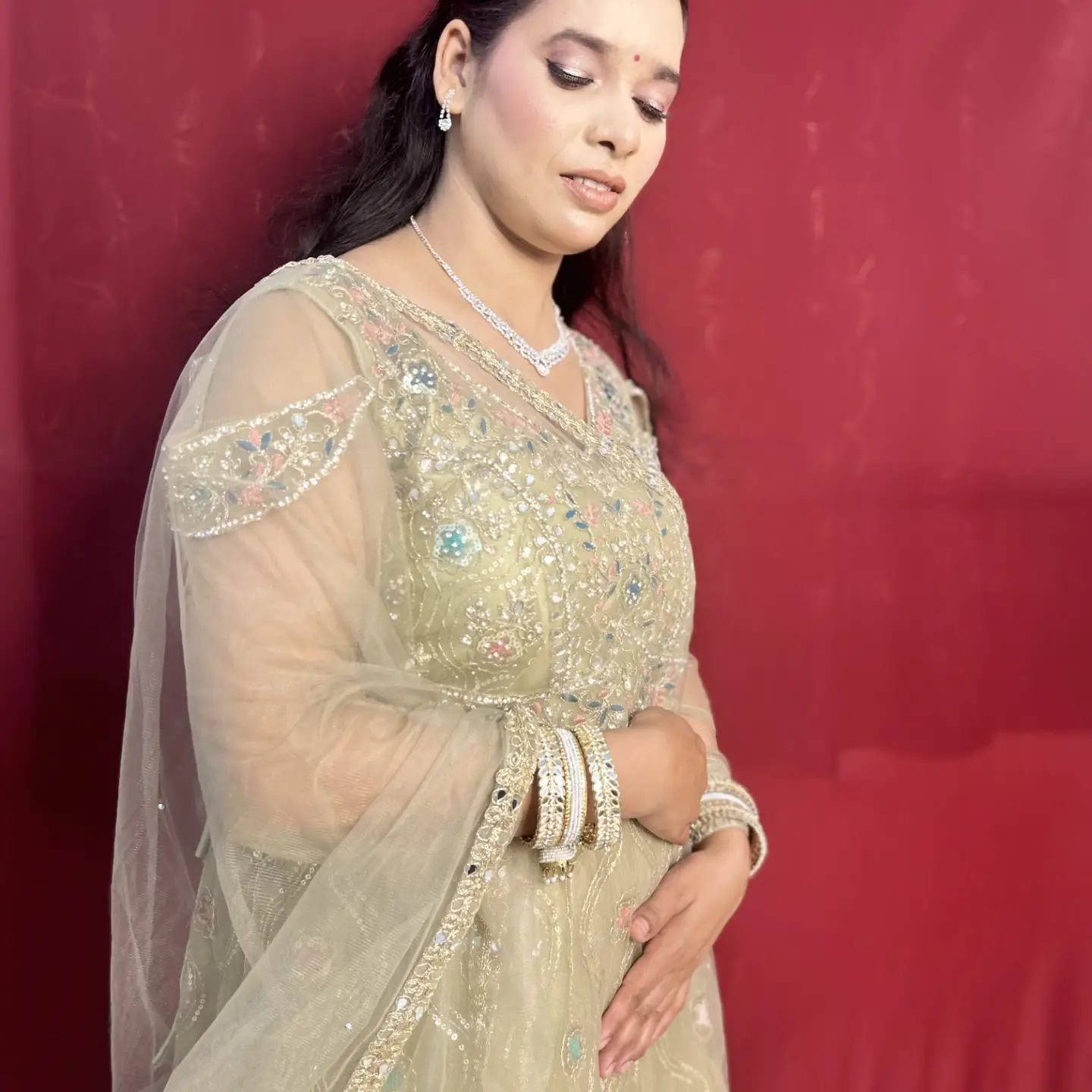 Plum saree glamour look — Patna