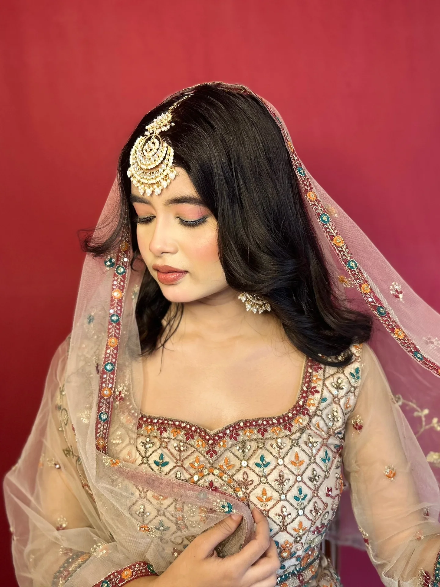 Nude soft glam close-up — Patna